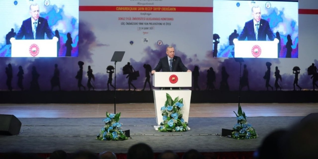 Rektör Aldemir İ̇zmir’de Uluslararası Göç Konferansı’na Katıldı