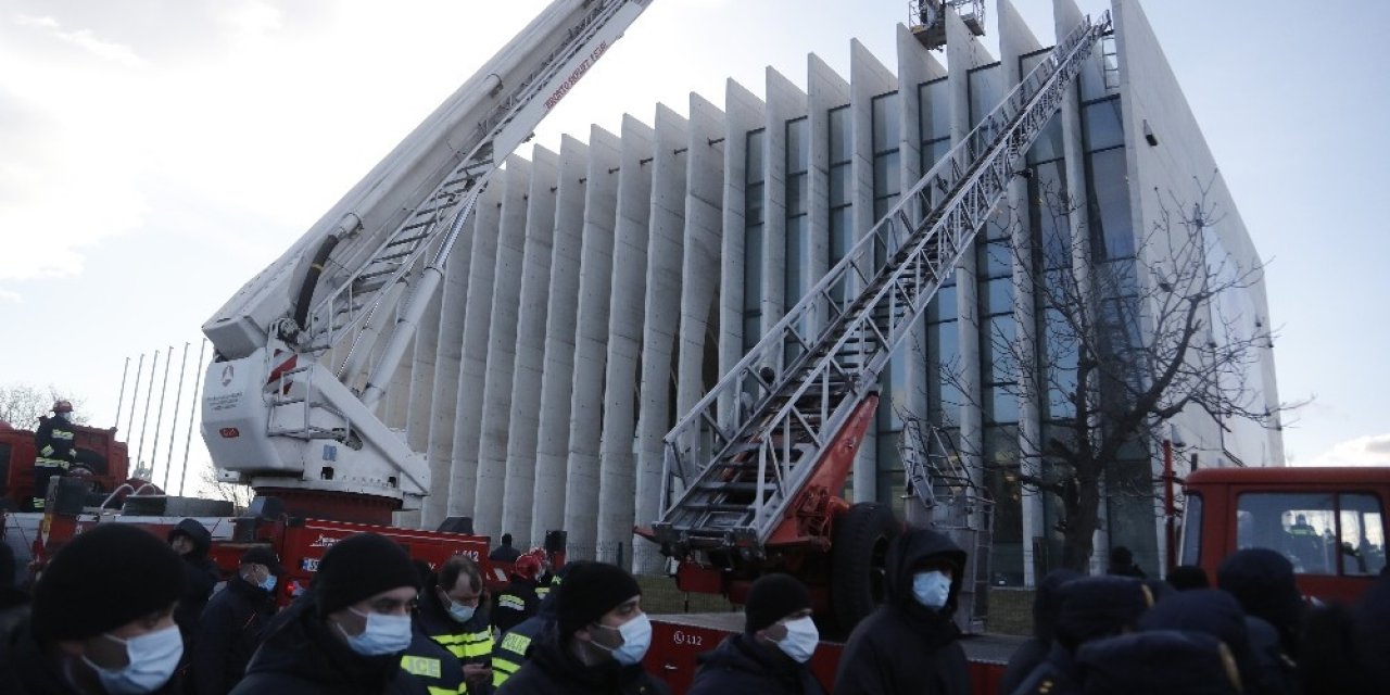 Gürcistan’da Ana Muhalefet Partisinin Başkanı Tutuklandı