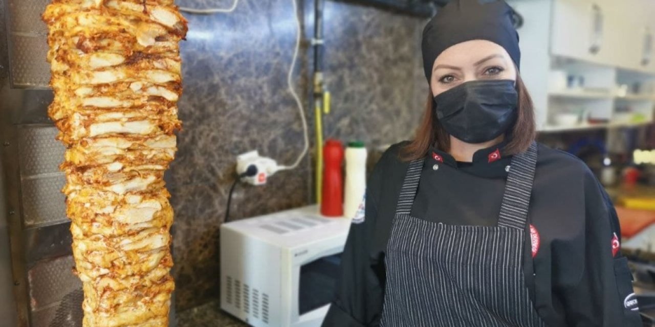 Tokat’ta Dönere Kadın Eli Değdi