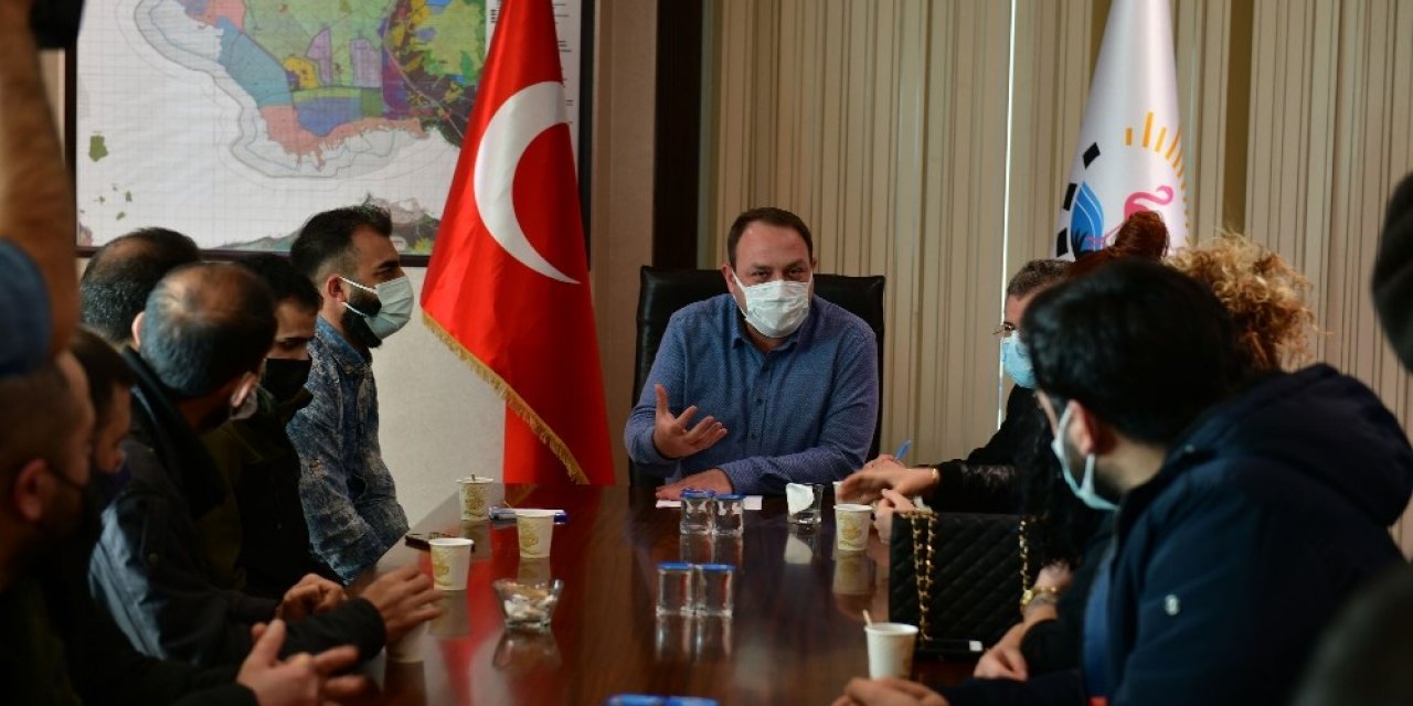 Çiğli Belediyesinden Yerel Sanatçılara Destek