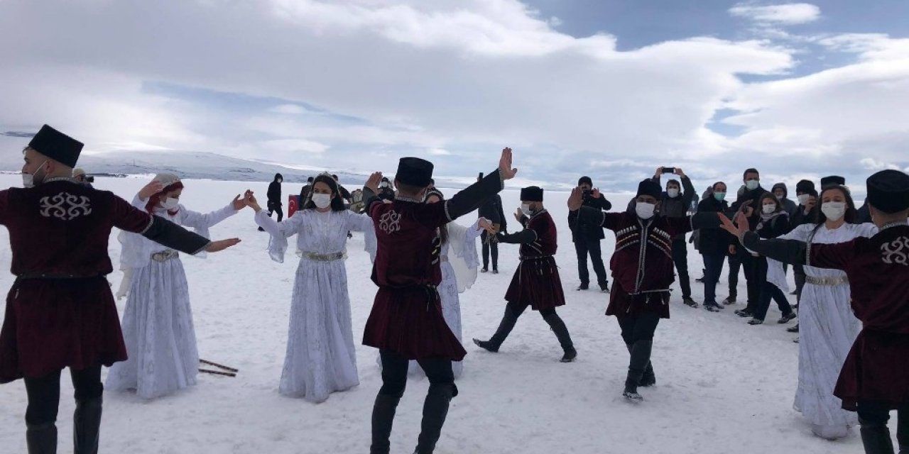 Yaşayan Şehirler Platformu Üyelerinden Çıldır’a Ziyaret