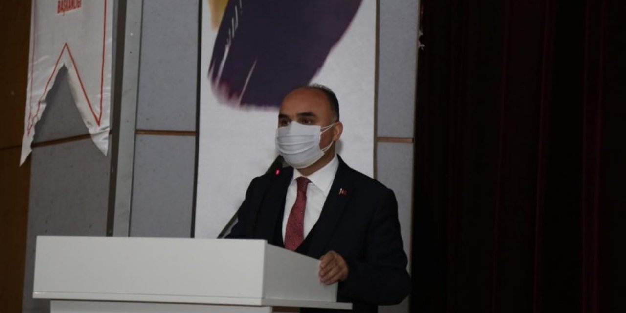 Kayserili Muhtarlara ’temel Afet Ve Farkındalık Eğitimi’ Verildi