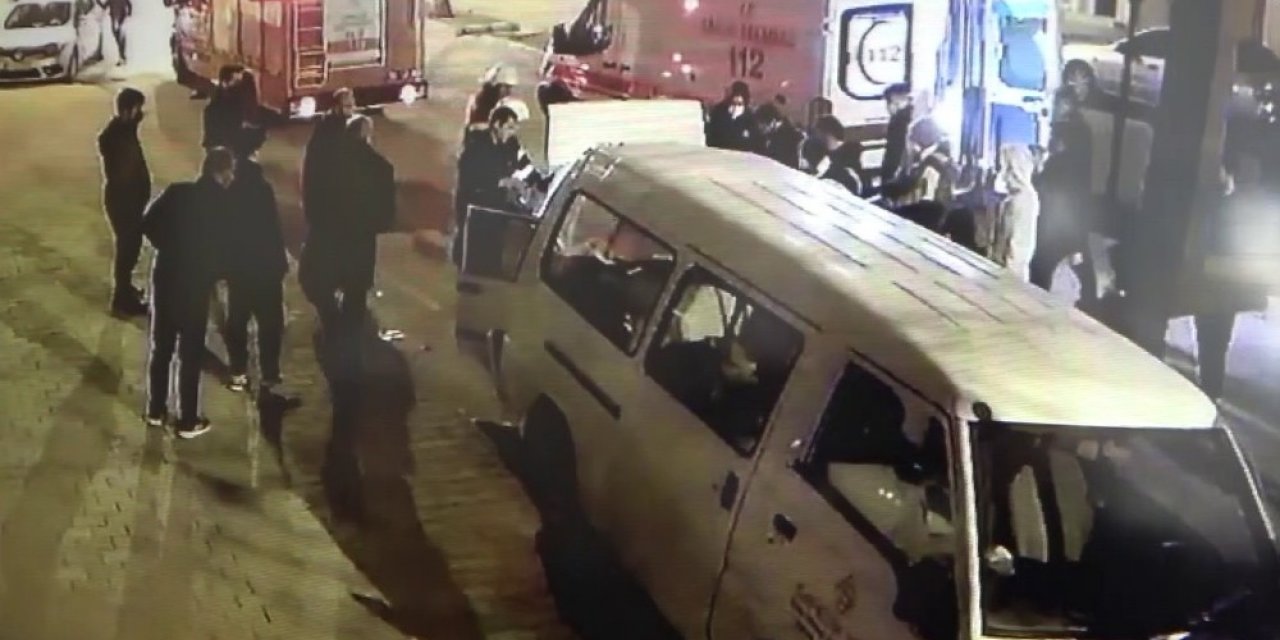 Alkollü Sürücü Park Halindeki Araçlara Çarptı