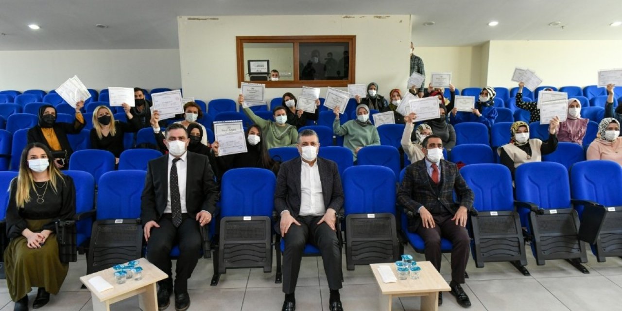 Esenyurt’ta İşsizliğe Karşı Çözüm Üretme Çalışmaları Devam Ediyor