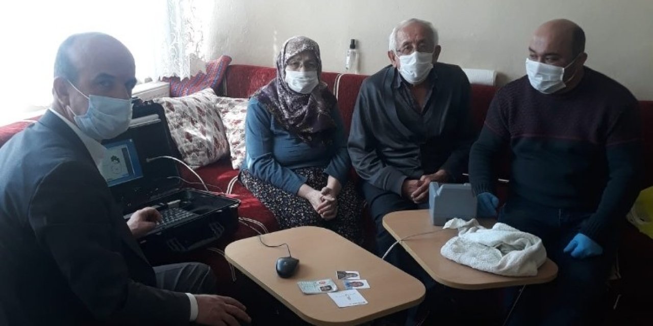 Korkuteli’de, Engelli Ve Yaşlı Bireylerin Çipli Kimlik Kartı Almasına Kolaylık