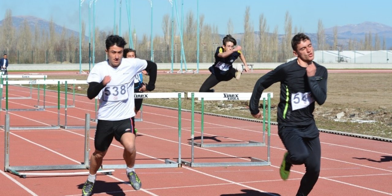 Isparta Belediyesi 2021 Atletizm Yarışmaları Yapıldı
