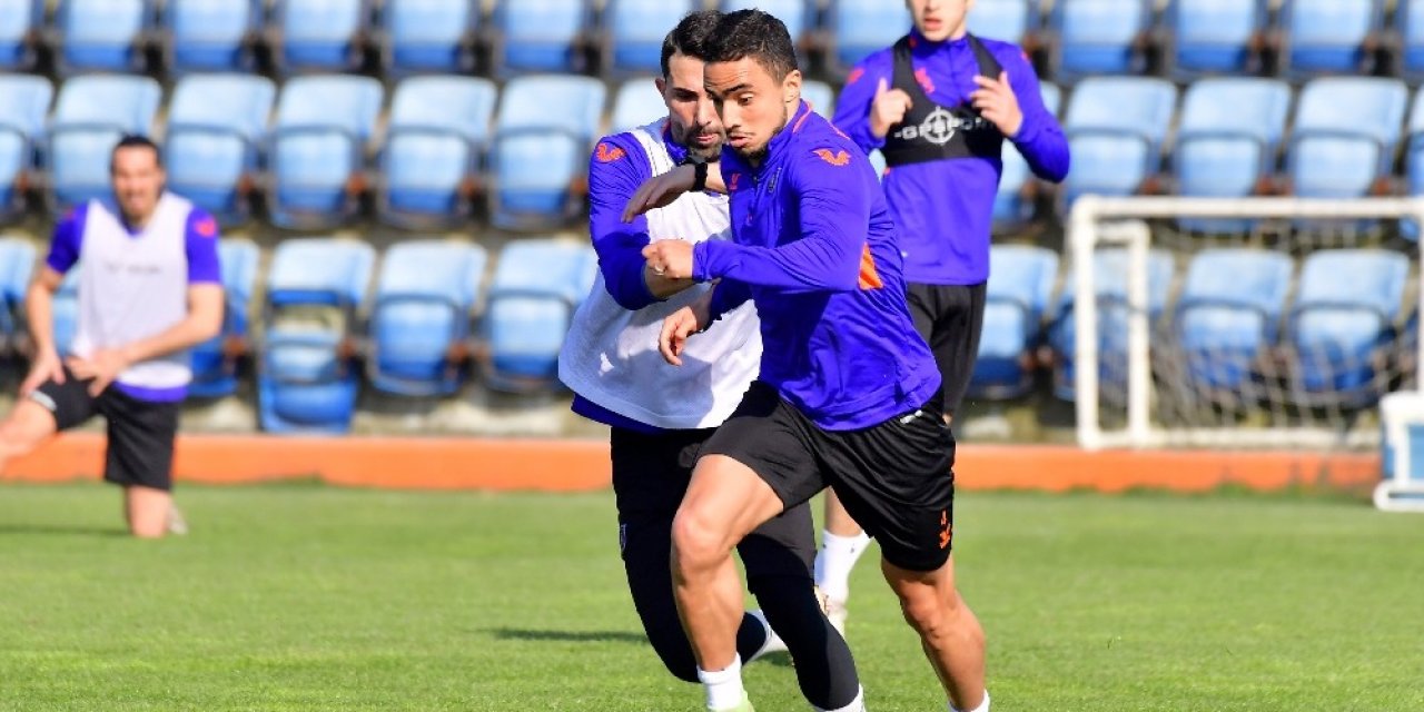 Medipol Başakşehir, Antalyaspor Hazırlıklarını Sürdürdü