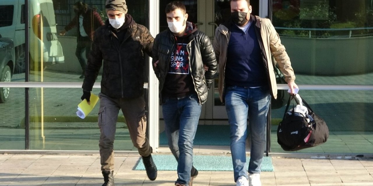 5 Lira Vermeyen Güvenlik Görevlisini Bıçaklayarak Şahıs Tutuklandı