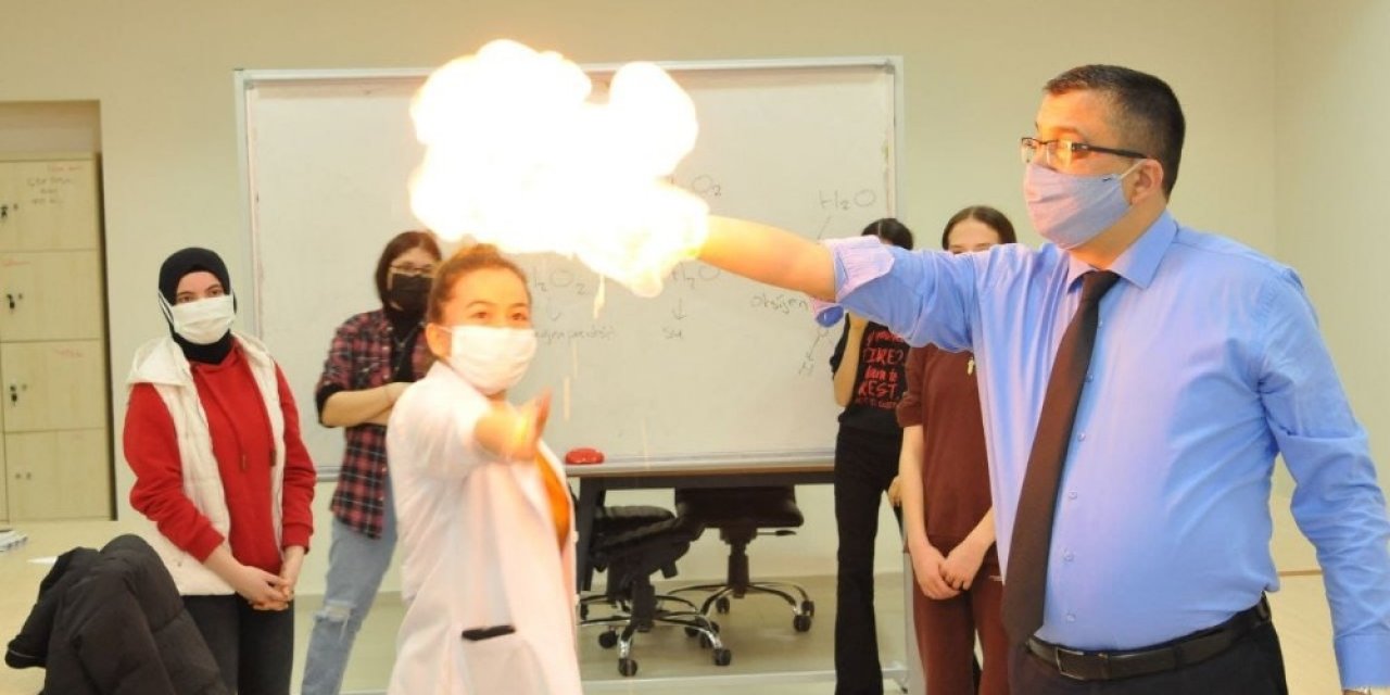 Çan Belediyesi İle Gençler Bilim Işığında İlerliyor