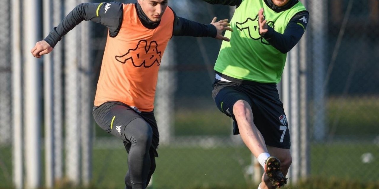Bursaspor, Menemenspor Maçı Hazırlıklarını Sürdürdü