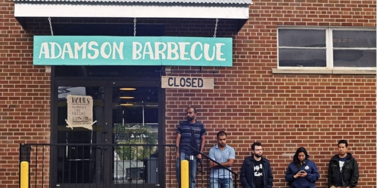 Kanada’da Covid-19 Tedbirlerini İhlal Eden Restoran Sahibinden 187 Bin Dolar Ödemesi İstendi