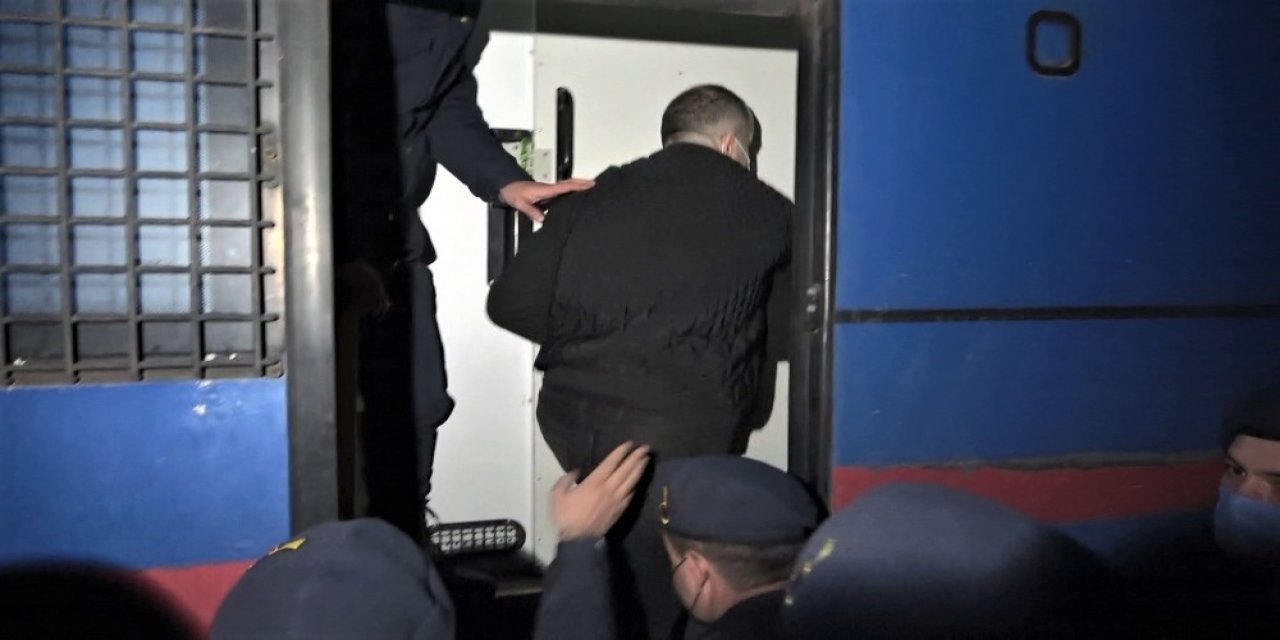 Eşimi Çok Seviyordum, Ona Nasıl Kıydım Bilemiyorum