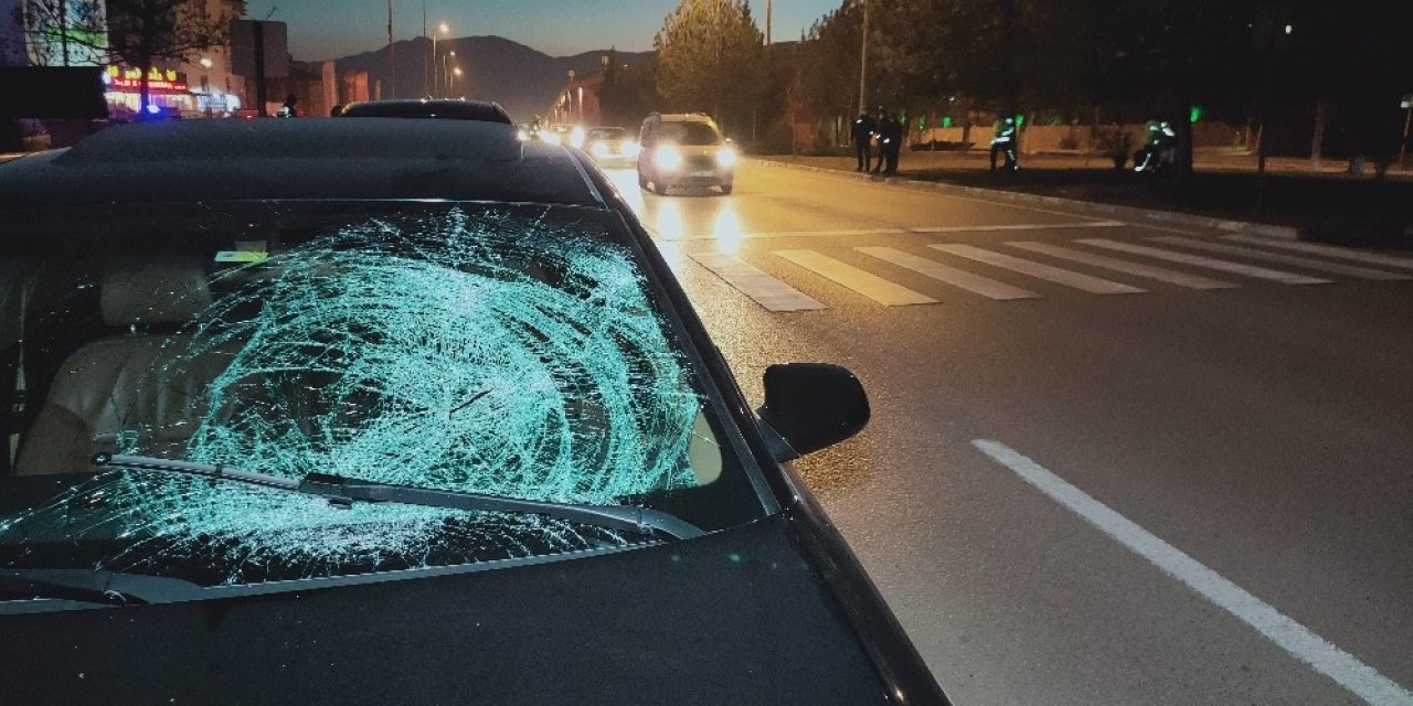 Otomobilin Çarptığı İşitme Engelli Yaya Ağır Yaralandı