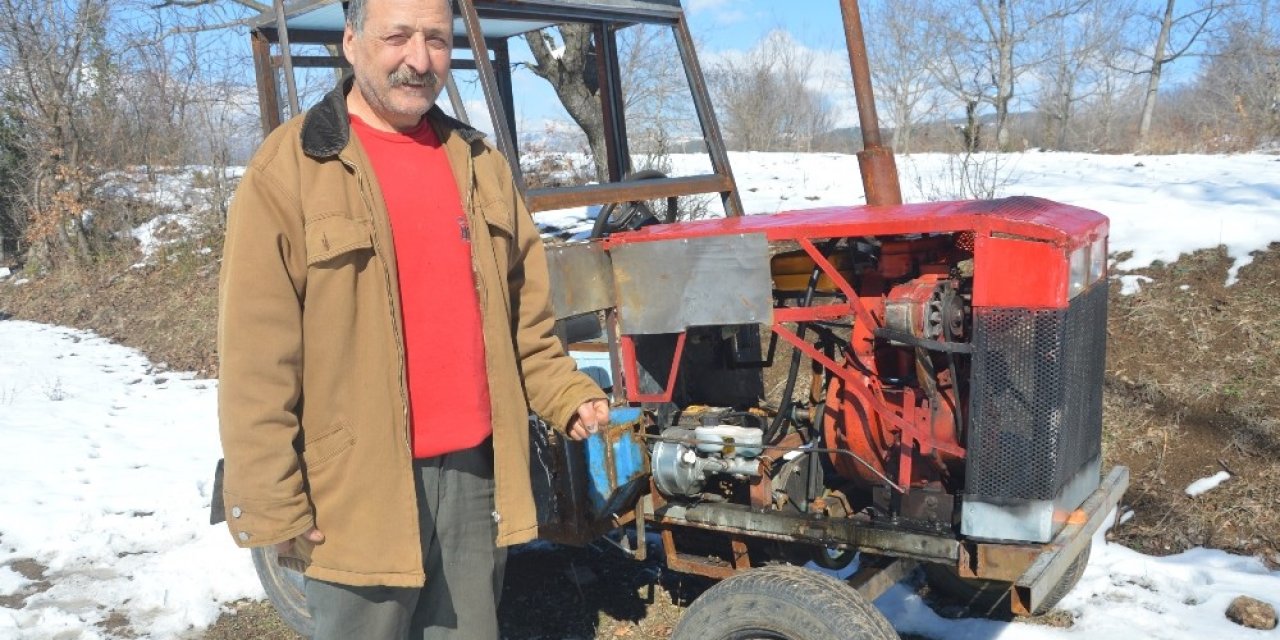 Çiftçi Kendi Traktörünü Yaptı