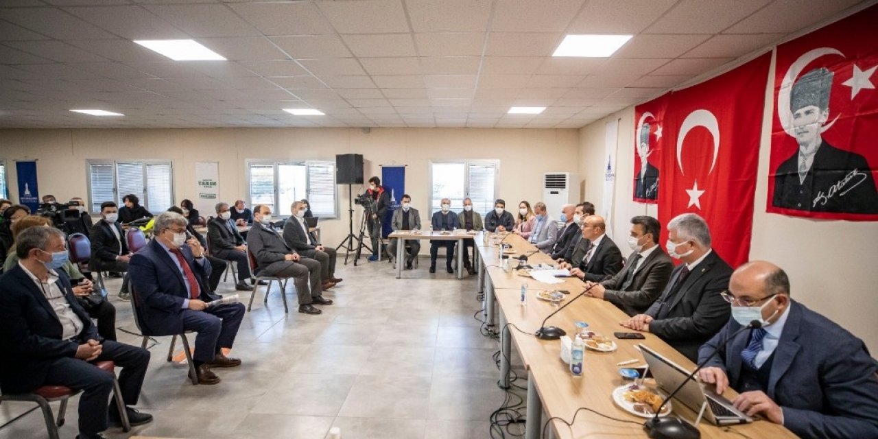 Başkan Soyer’in Bakırçay Havzası Turu Sürüyor