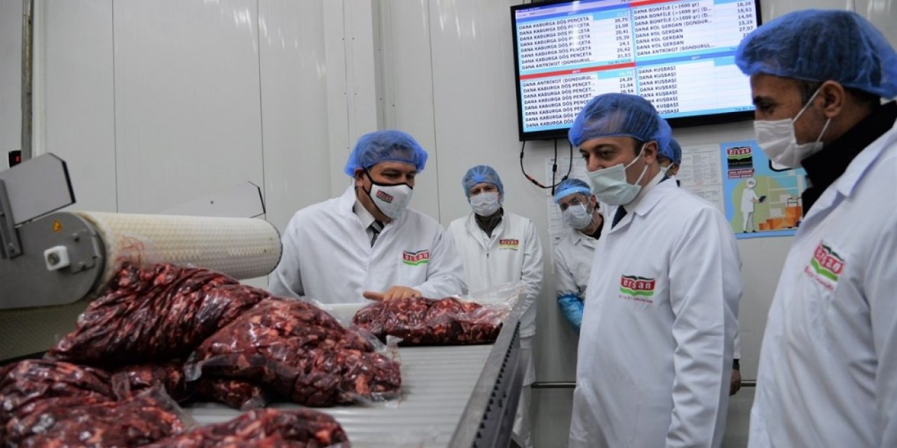 Vali Şentürk’ten Et Entegre Tesisinde İnceleme