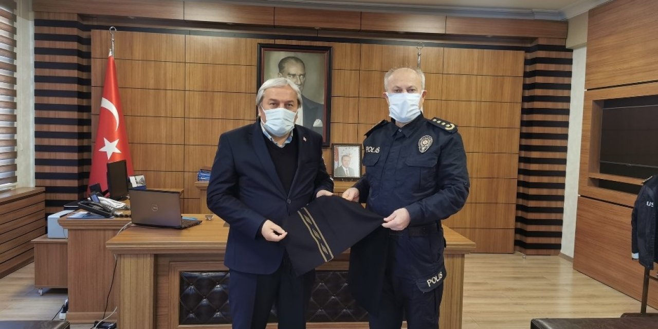 Başkan Şahin: "emniyet Personelimiz Tüm Övgüleri Hakediyor"