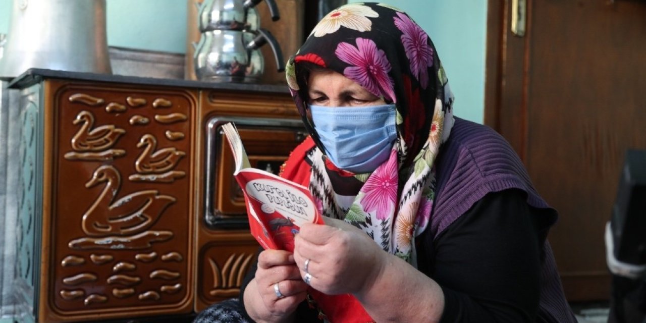 Okuma Aşkı Sayesinde Hastalıklarından Kurtuldu