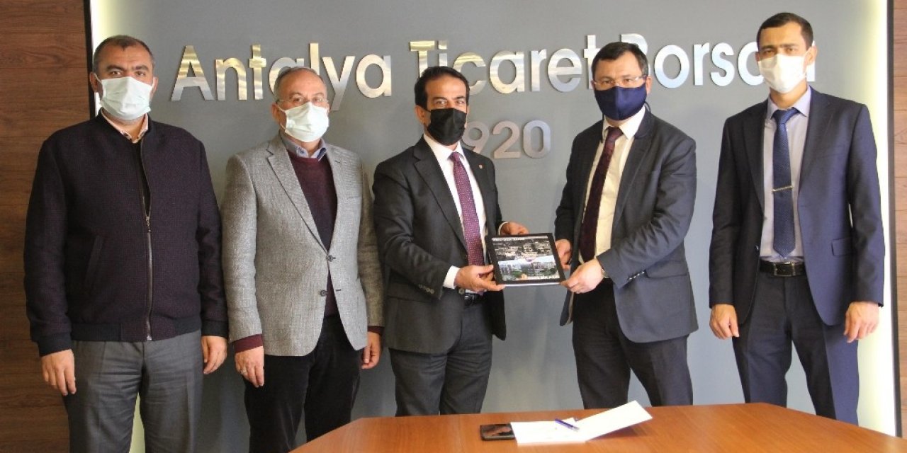 Atb Başkanı Ali Çandır: " Kota Sebebiyle Rusla Domatesi Daha Pahalı Yiyor"