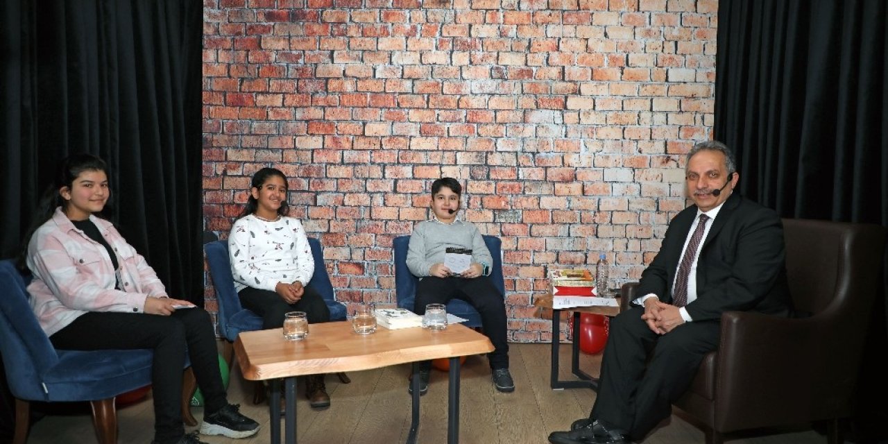 Başkan Yalçın Ve Afacanlar Kamera Karşısında