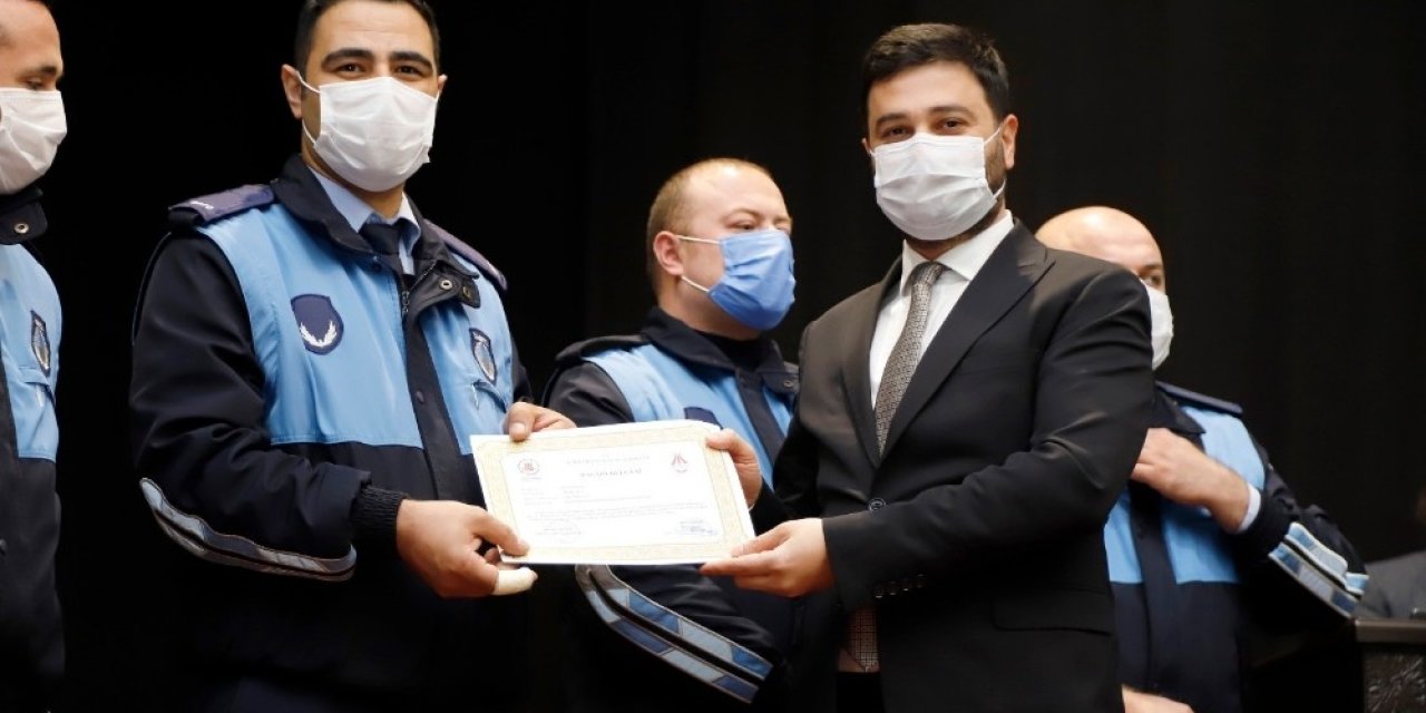 Pandeminin Kahramanları Başarı Belgelerini Aldı