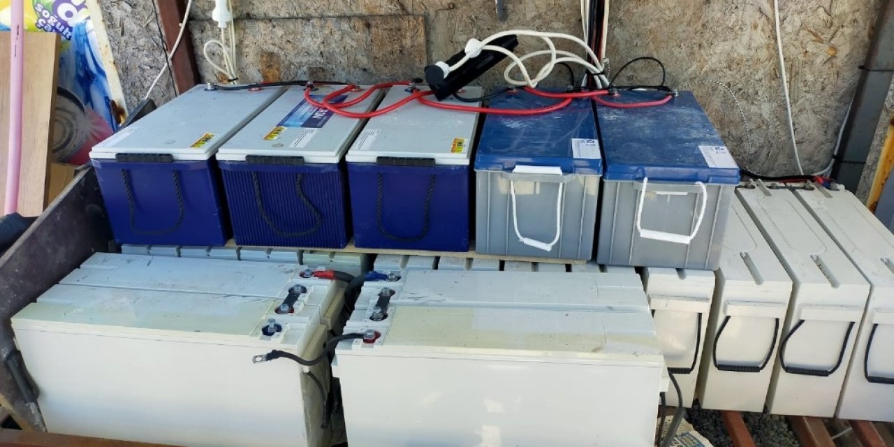 Baz İstasyonu Akülerini Çalan 3 Kişi Yakalandı