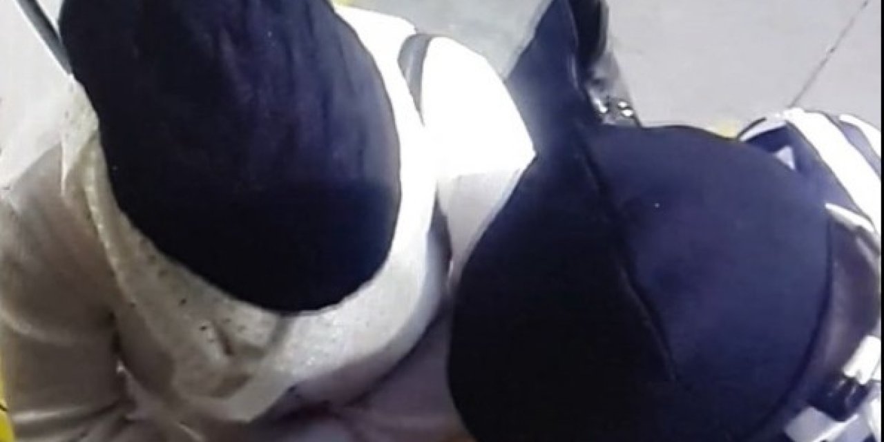 Çaldıkları Banka Kartıyla Para Çekince Yakayı Ele Verdiler