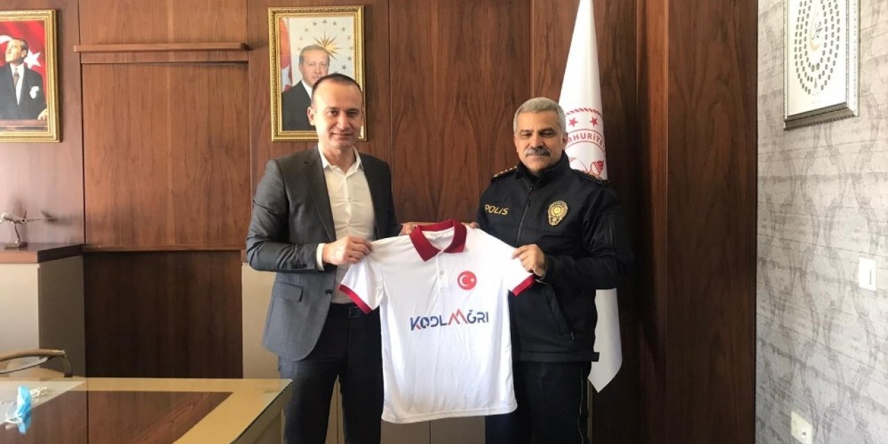 Ağrı Emniyet Müdürü Özen’den, Milli Eğitim Müdürü Tekin’e Ziyaret