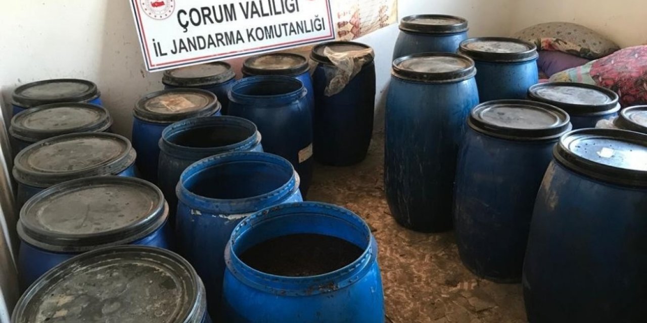 Jandarmadan Sahte İçki Operasyonu, 9 Bin 490 Litre Ele Geçirildi