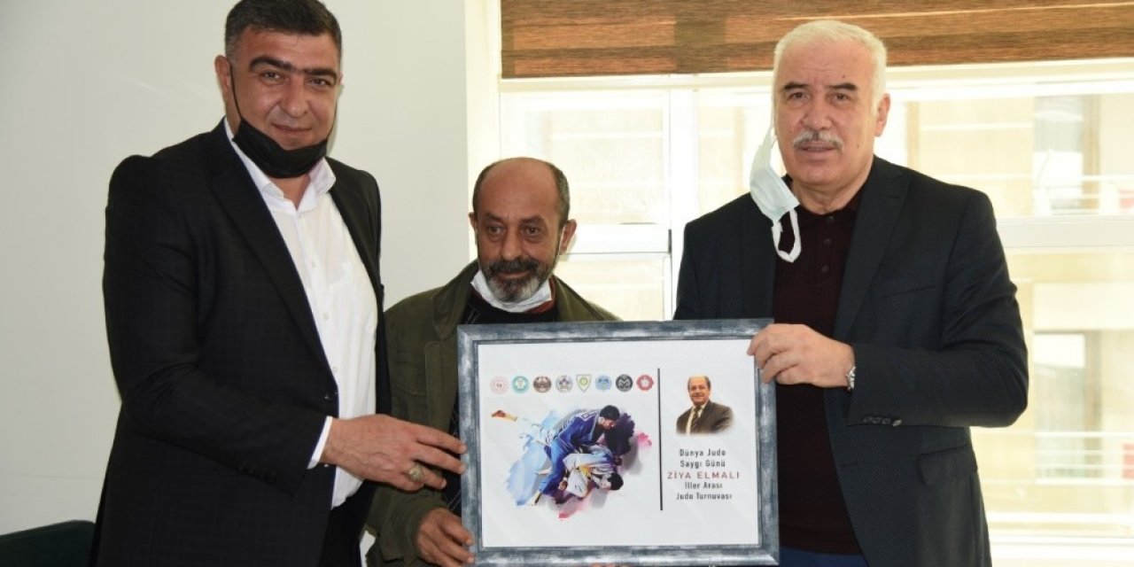 Judo Federasyonu Heyeti Manisa Bbsk’ya Teşekkür