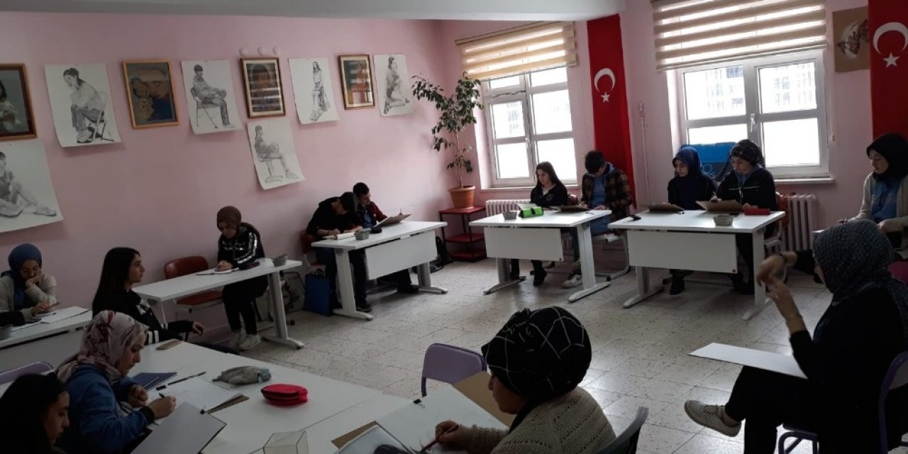 Erzurum’da Lise Öğrencileri Sanatsal Etkinliklerde Buluşacak