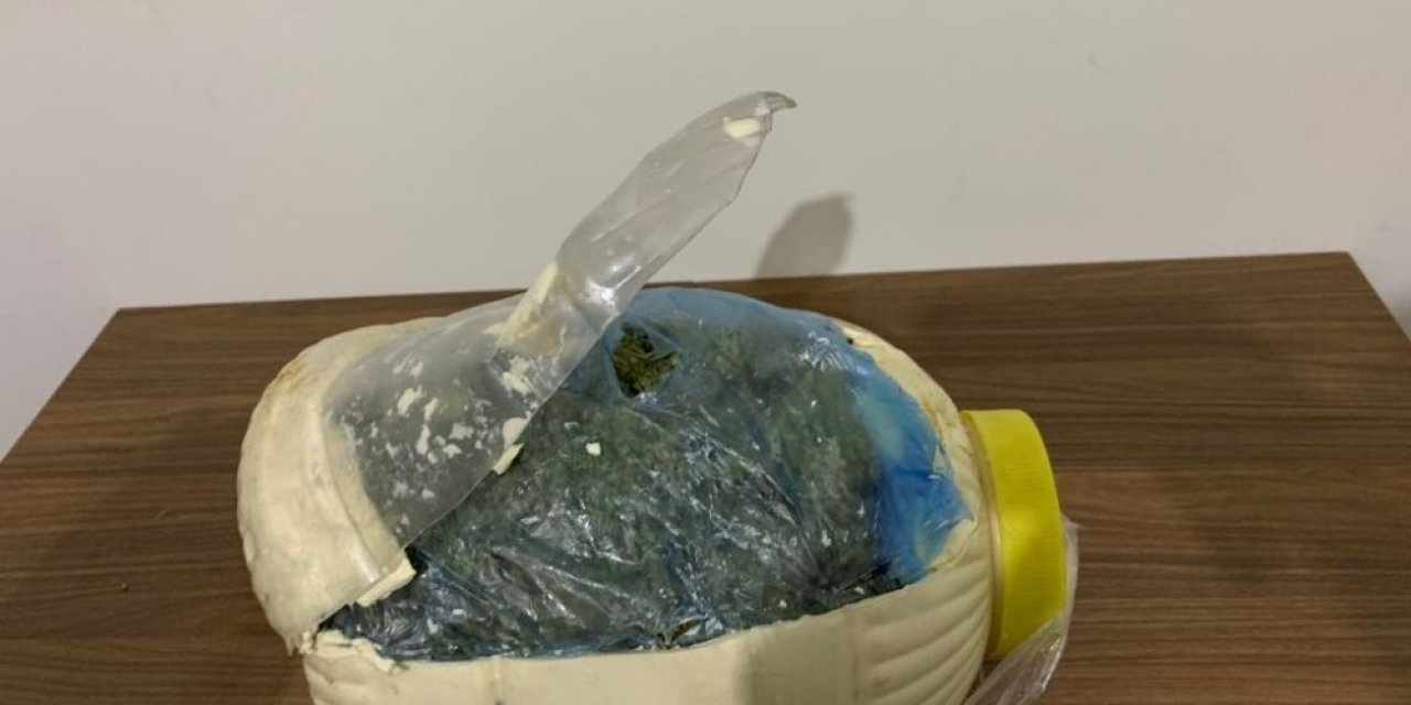 Yağ Bidonunda Esrar Ele Geçirildi