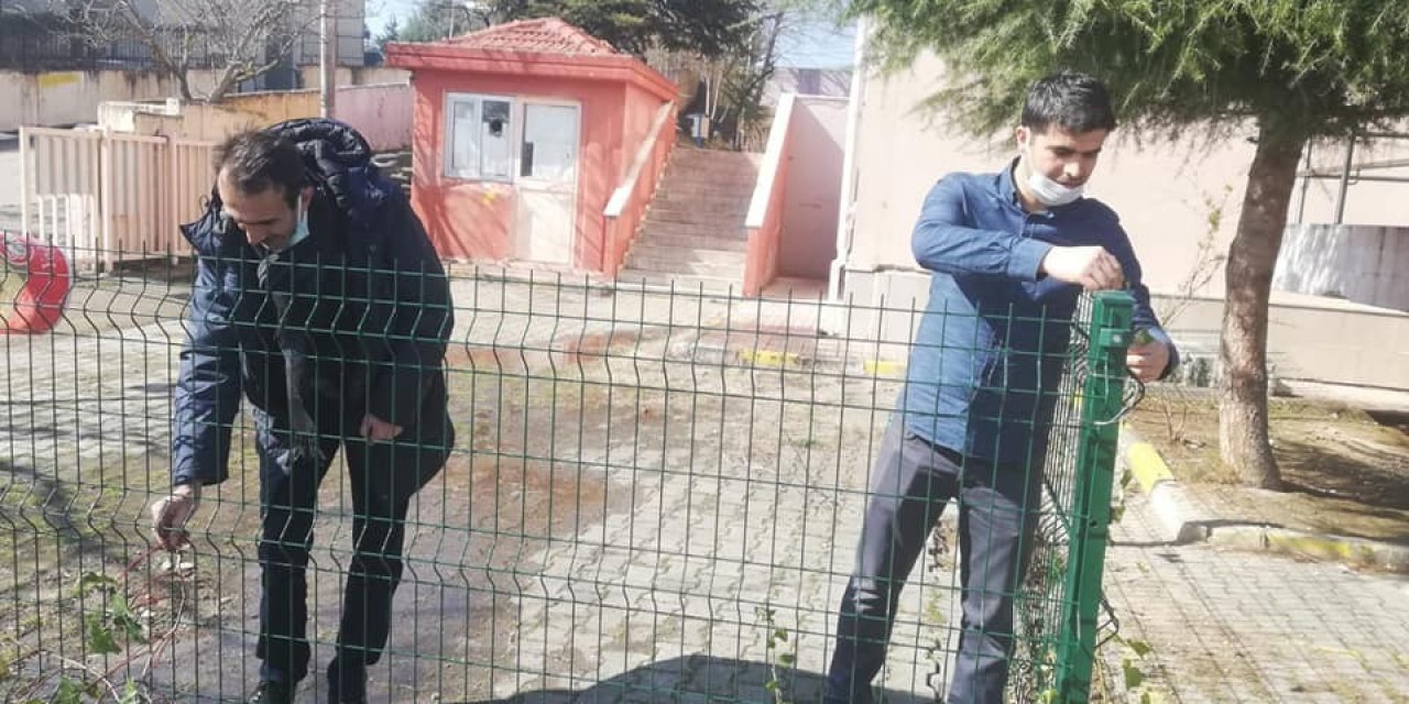 Okulda Düzenlemeler Devam Ediyor