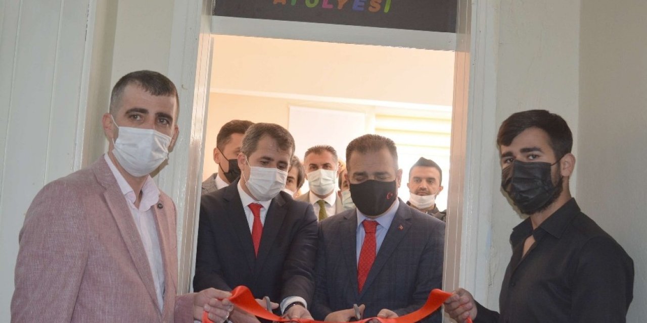 Hakkari’de ‘hayallerime Dokun’ Projesi