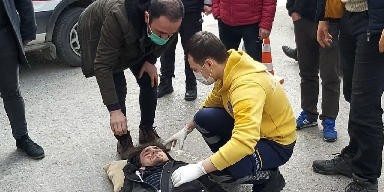 Motosiklet İle Otomobilin Çarpıştığı Kaza Kamerada