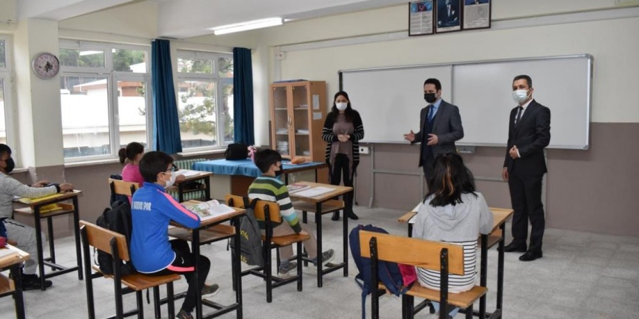 Burdur’da 25 Bin 50 Öğrenci Ders Başı Yapacak
