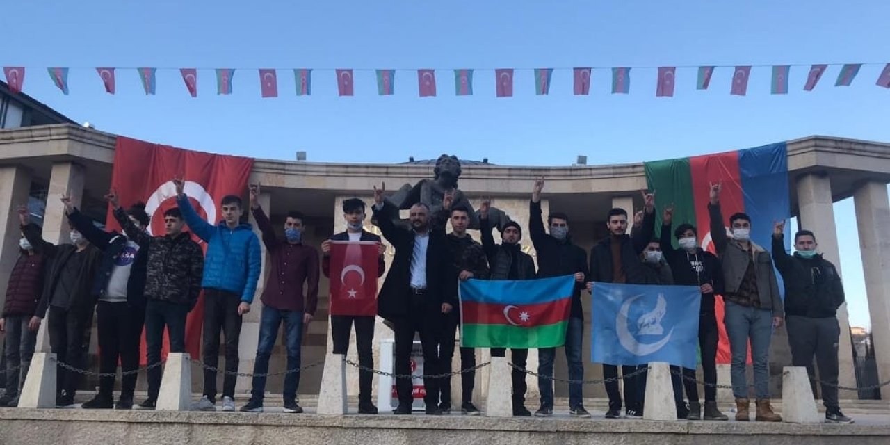 Ülkü Ocakları Hocalı Anıtını Ziyaret Etti