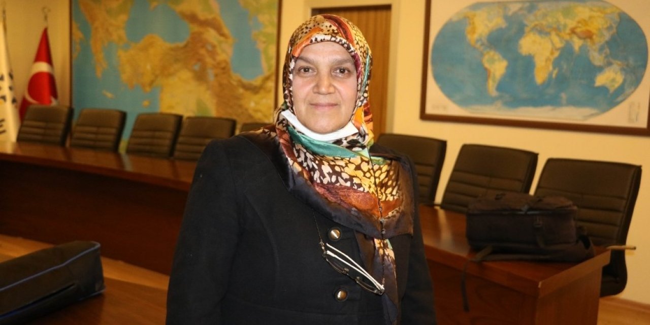 Başörtüsü Mağduru Hanife Demir, Azmi İle Herkese Örnek Oldu