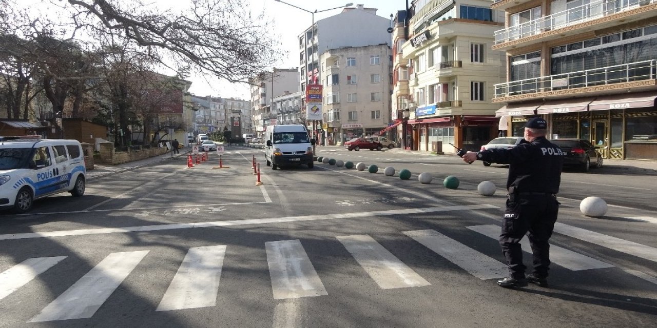 Kırklareli’nde 56 Saatlik Kısıtlamada Sıkı Denetim