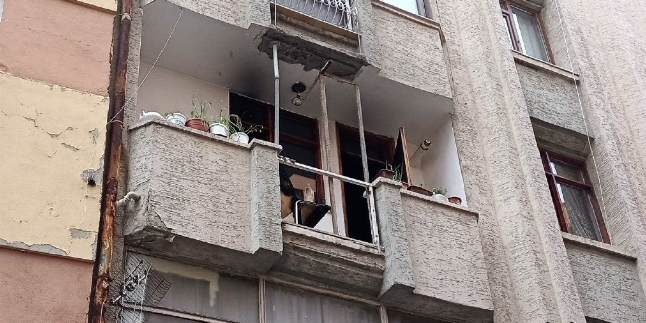 Balıkesir’de Mutfakta Çıkan Yangın Paniğe Neden Oldu