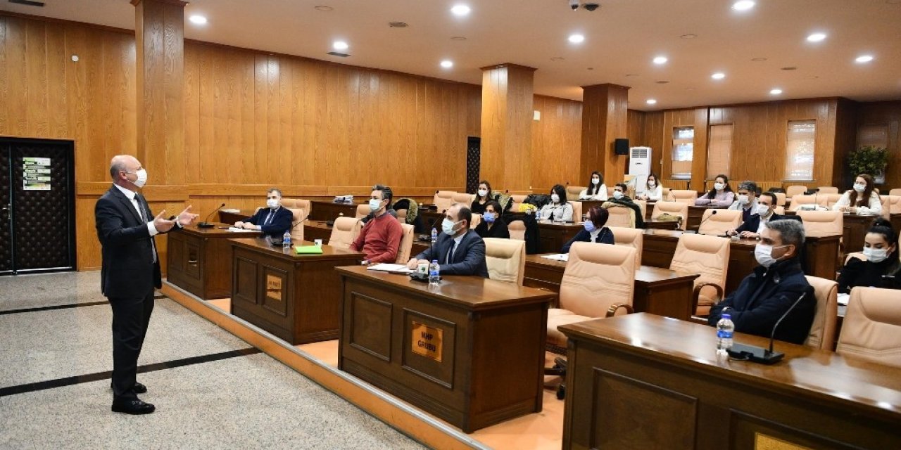 Mamak Belediyesi Personeli Otopark Yönetmeliği Konusunda Bilgilendirildi
