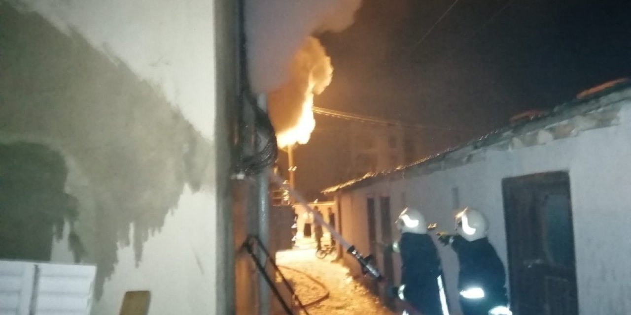 Van’da Korkutan Yangın
