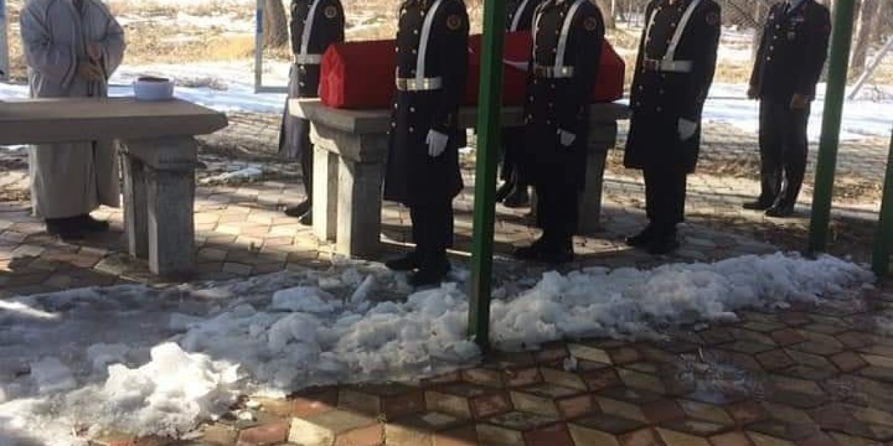 Birliğinde Hayatını Kaybeden Asker Toprağa Verildi