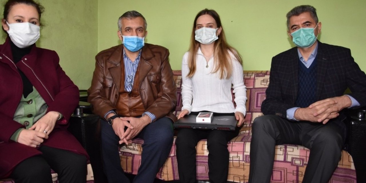 Karabağ Şehidi Hasanov’un Kız Kardeşine Verilen Sözler Yerine Getirildi