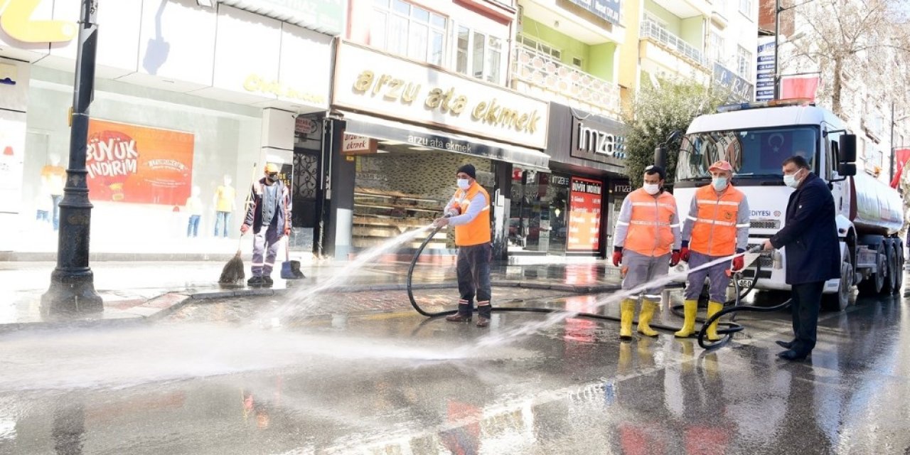 Gürkan, Dezenfekte Çalışmalarını Denetledi