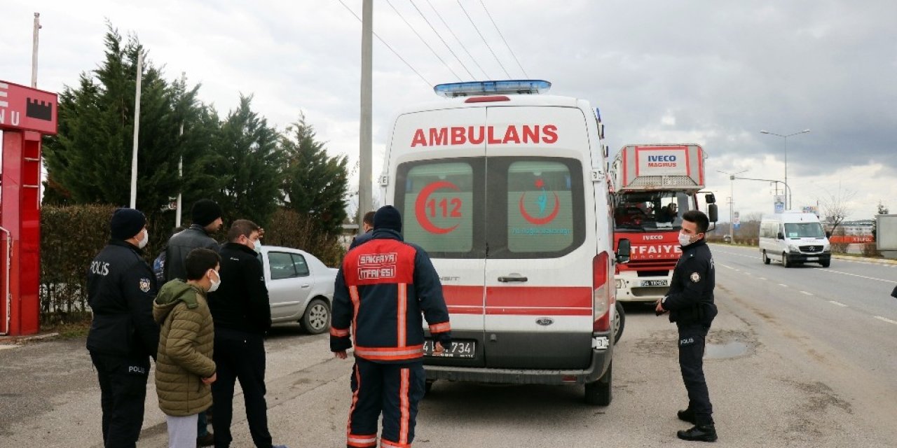 Düğün Salonunda Çıkan Yangını Söndürmek İsterken Dumandan Zehirlendi