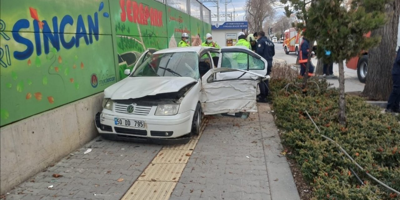 Başkent’te Trafik Kazası: 1 Kişi Ağır Yaralandı