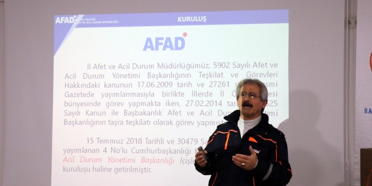 1999 Depremindeki Acıyı Tekrar Yaşamamak İçin Seferber Oldular