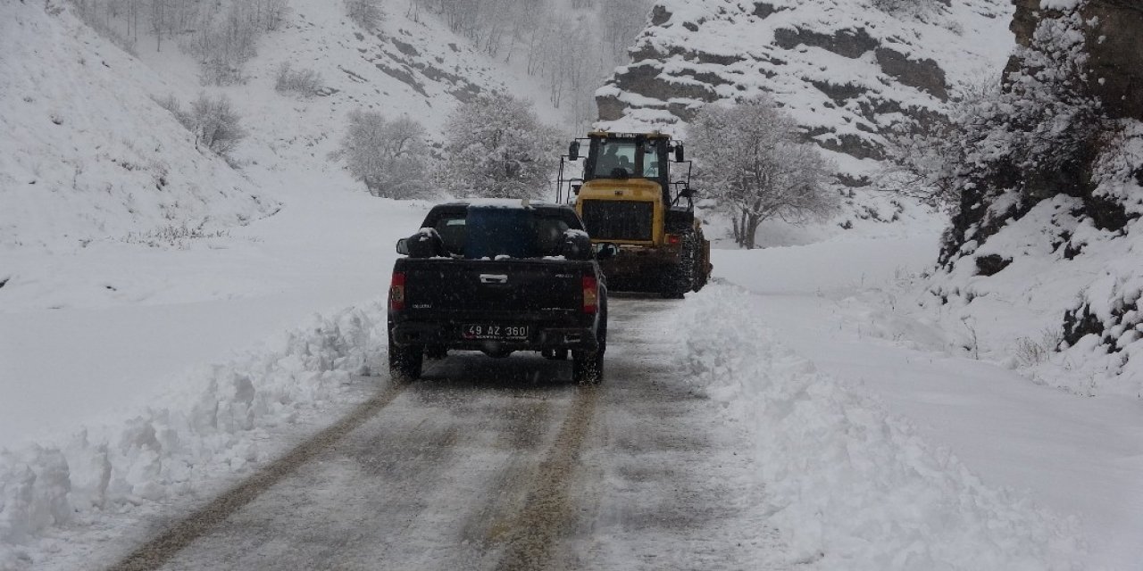 Muş’ta 65 Köy Yolu Ulaşıma Kapandı