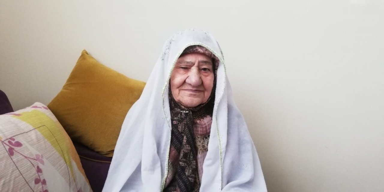 90 Yaşındaki Hatice Ninenin Erdoğan Sevgisi